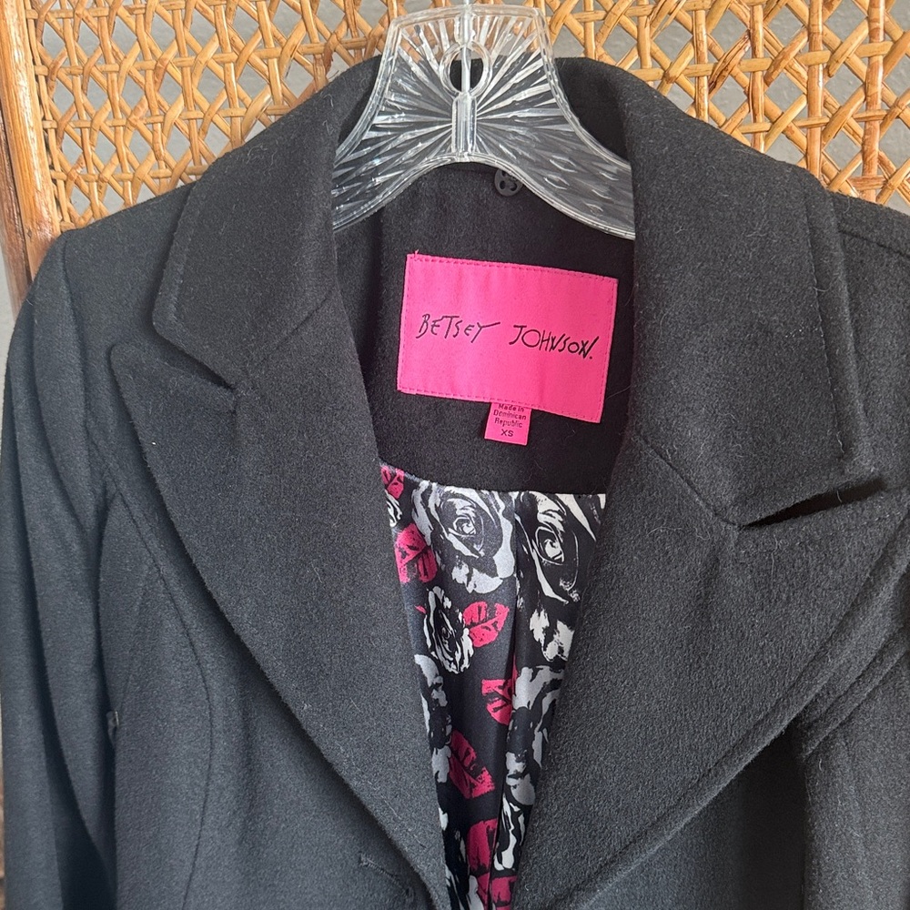 Betsey Johnson Black Corset Trench Coat with Floral Lining - Picture 2 of 7